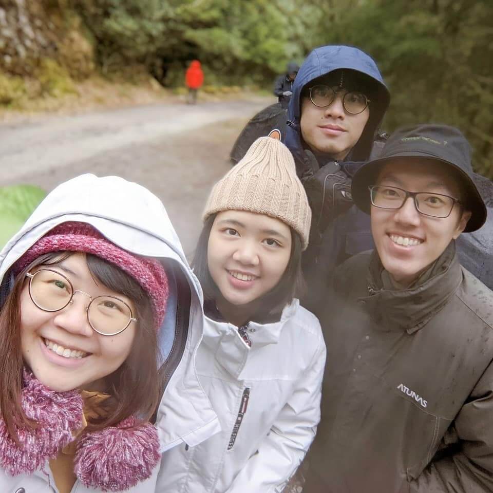 四人合照一下啊